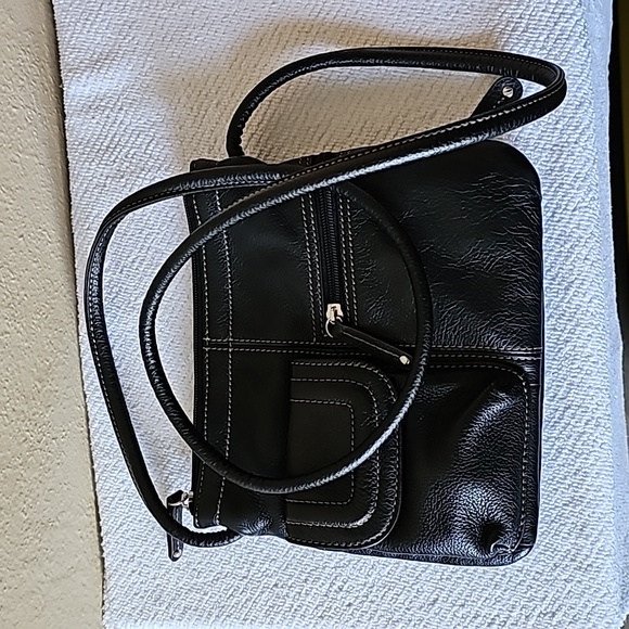 Tignanello black leather crossbody purse - Picture 10 of 10